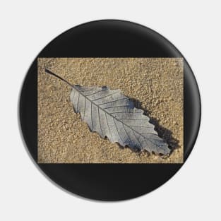 A Leaf on the Sand Pin