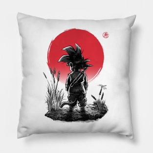 Young hero under the sun Pillow