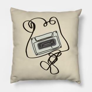 Cassette minimalist line art Pillow