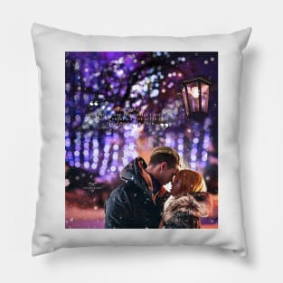 Clace Winter Pillow