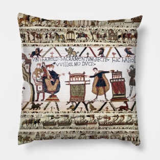 THE BAYEUX TAPESTRY Harold Made an Oath on Holy Relics to Duke William Pillow