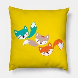 The Fantastic Foxes I Pillow