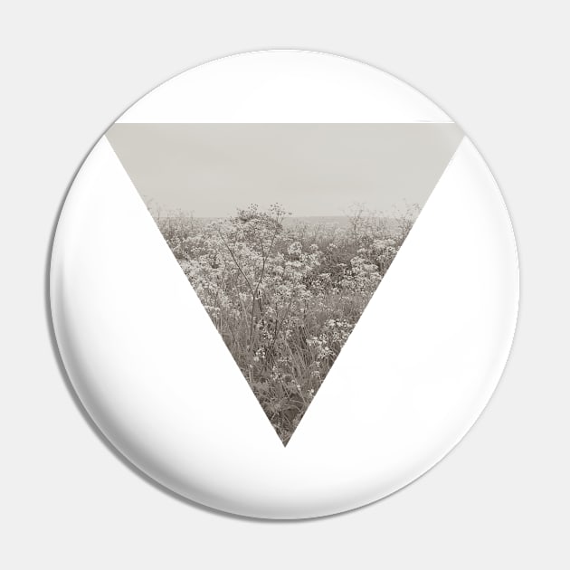 Shiver Pin by Cassia