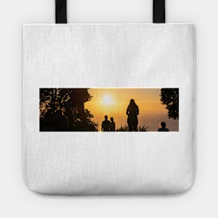 View into golden sun as metaphor for the future Tote