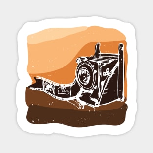 Old camera sketch Magnet