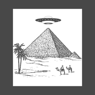 UFO Over Egyptian Pyramids Aliens and Spacecore T-Shirt