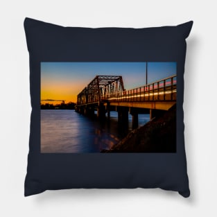 Lake Mulwala, Yarrawonga, Victoria/ Mulwala, NSW, Australia Pillow