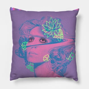 fayrouz tees Pillow