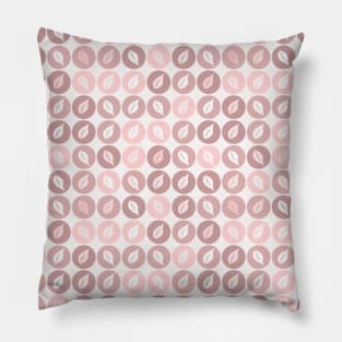 Pinkish leaves Pillow