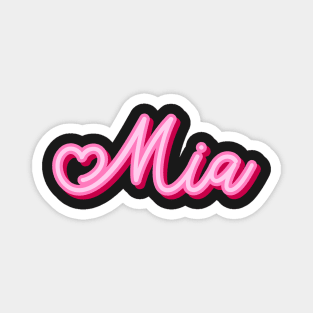 Mia name pink heart Magnet