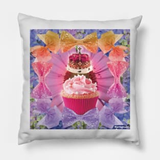 candy queen cupcake Pillow