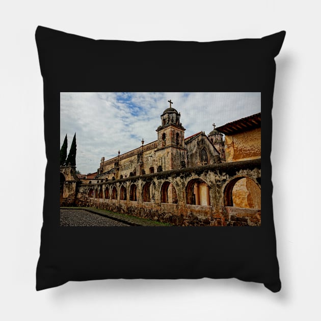 Temple d'El Sagrario Patzcuaro Pillow by franck380