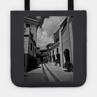 Architecture Noir Tote