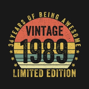 34 Years of Being Awesome 1989 LIMITED EDITION 34 Year Old Gift Vintage 1989 34th Birthday Gift T-Shirt