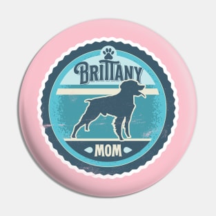 Brittany Mom - Distressed Brittany Silhouette Design Pin