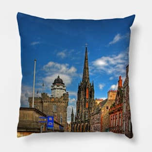 Castlehill View Pillow