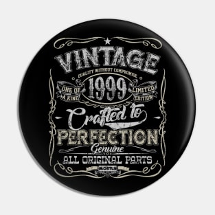 Classic 21st birthday giffor men women Vintage 1999 Pin