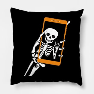 Selfie X-ray skeleton Pillow