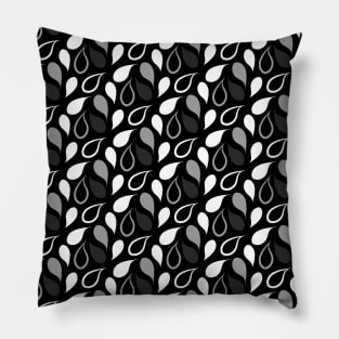 Black and white leaves pattern Pillow