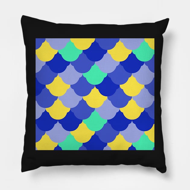 Fish patten Pillow by Dawaly