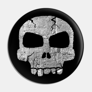 Weathered Skull Painting Pin