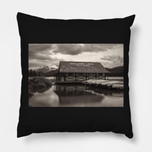 Maligne Boathouse bw Pillow