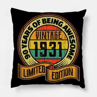 90 years of being awesome vintage 1931 Limited edition Pillow