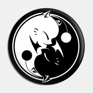 Moogle Yin Yang Pin