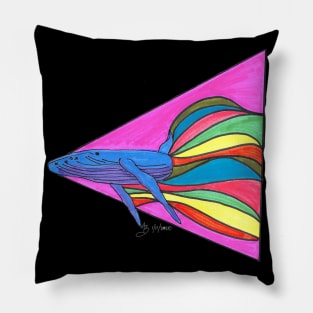 whale swimming in the current of the ocean Pillow