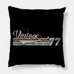 Vintage 1977 Design 43 Years Old 43rd birthday for Men Women Pillow