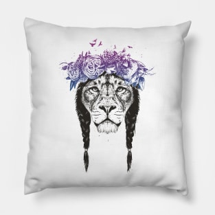 King of the jungle Pillow