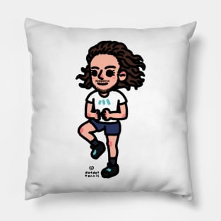 Stefanos Tsitsipas warming up Pillow