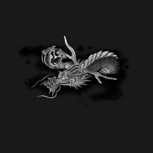 A Japanese dragon design. T-Shirt