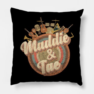 Music Tour Vintage Retro Style // Maddie & Tae DUO OF THE YEAR Pillow