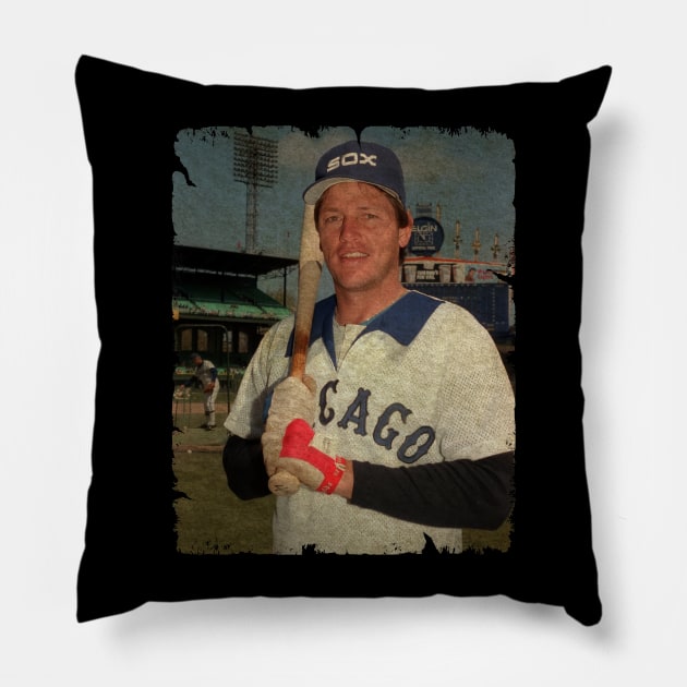 Carlton Fisk in Chicago White Sox Pillow by PESTA PORA