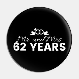 62nd Wedding Anniversary Couples Gift Pin