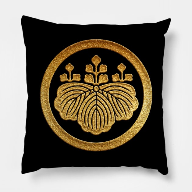 Gold Maruni Gosan no Kiri Kamon Pillow by Takeda_Art