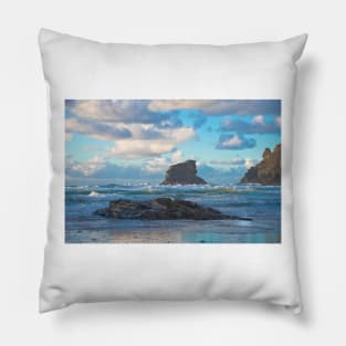 Will's Rock, Porthcothan Bay Pillow