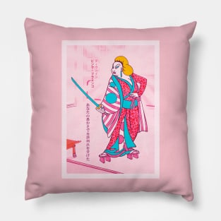 Pink Flamingo divine john waters Japanese drag queen kitsch Pillow