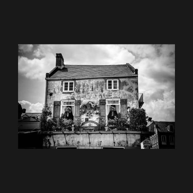 95 French Market Plaza In Black and White by MountainTravel