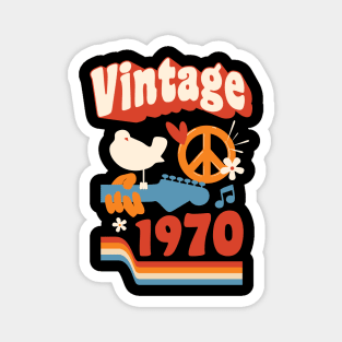 Vintage 1970 - Woodstock Style Magnet