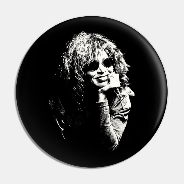 Tina Turner / Aesthetic Art Pin by Riso Art