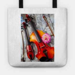 Baroque And pocket Violin With pink Dahlia Tote