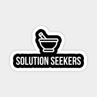 Solution Seekers for Dark Backgrounds Magnet