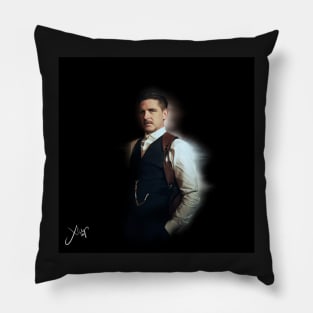 Arthur Pillow