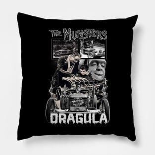 The Munsters, Dragula. (Black & White Version) Pillow