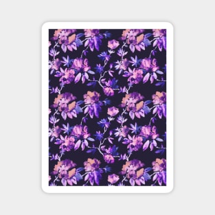 Classic floral watercolor purple Magnet