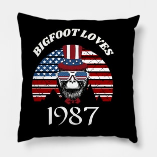 Bigfoot loves America and People born in 1987 Pillow