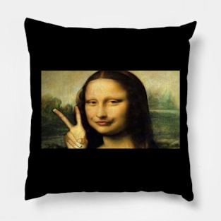 Mona Lisa - Duck Lips Mona Meme Pillow