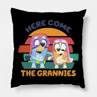 Here come the grannies Retro Pillow